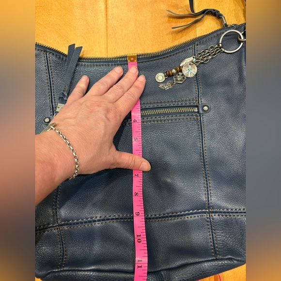 The Sak medium hobo leather bag dark blue like new - Picture 7 of 10